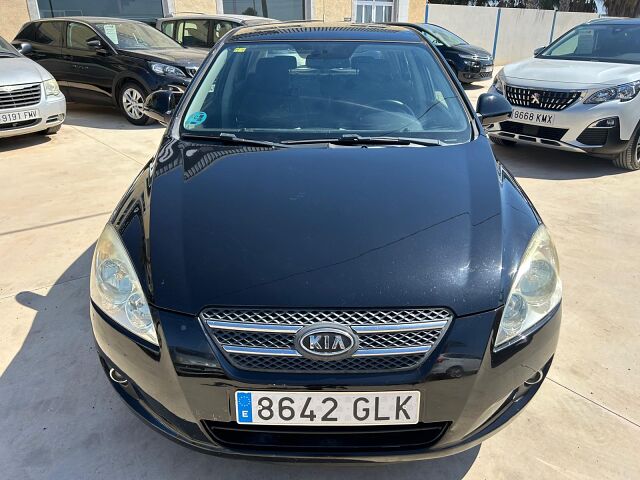 KIA CEE'D DRIVE 1.4 SPANISH LHD IN SPAIN 108000 MILES SUPERB LITTLE CAR 2009